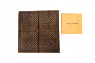<img class='new_mark_img1' src='https://img.shop-pro.jp/img/new/icons14.gif' style='border:none;display:inline;margin:0px;padding:0px;width:auto;' />LOUIS　VUITTON　ｘ　Supreme　