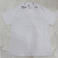 <img class='new_mark_img1' src='https://img.shop-pro.jp/img/new/icons14.gif' style='border:none;display:inline;margin:0px;padding:0px;width:auto;' />THE STAMPED S/S T-SHIRT WHITE
