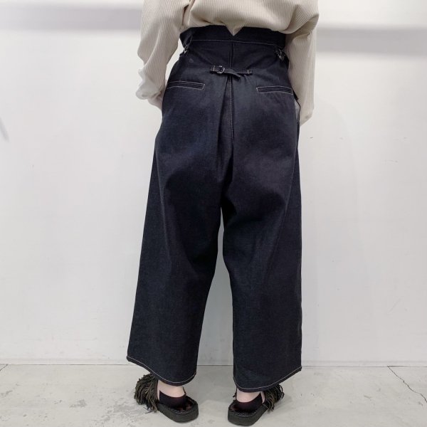 Aquvii CONTROL WIDE PANTS - chelsea tokyo, ONLINE STORE ｜ Laforet