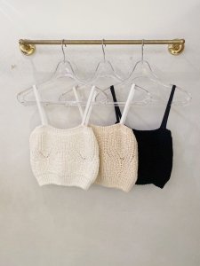 <img class='new_mark_img1' src='https://img.shop-pro.jp/img/new/icons10.gif' style='border:none;display:inline;margin:0px;padding:0px;width:auto;' />chelsea import knit bra bustier
