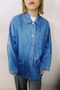 <img class='new_mark_img1' src='https://img.shop-pro.jp/img/new/icons10.gif' style='border:none;display:inline;margin:0px;padding:0px;width:auto;' />YENN LT.DENIM COAT