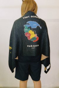 <img class='new_mark_img1' src='https://img.shop-pro.jp/img/new/icons10.gif' style='border:none;display:inline;margin:0px;padding:0px;width:auto;' />STOF Pangea Vietnam Jacket Knit Stole