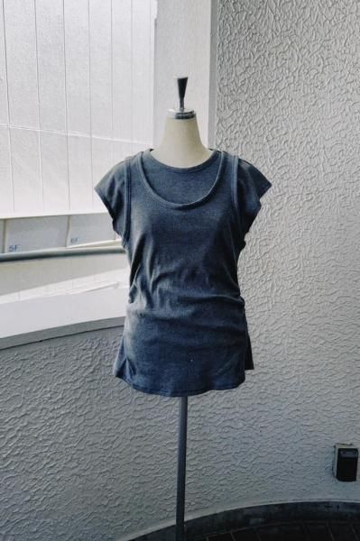 CHIGNON シニヨン タンクレイヤードトップス グレー CHIGNON シニヨン タンクレイヤードトップス グレー - メルカリ