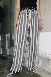<img class='new_mark_img1' src='https://img.shop-pro.jp/img/new/icons14.gif' style='border:none;display:inline;margin:0px;padding:0px;width:auto;' />Elina Lebessi ZIGGY PANTS