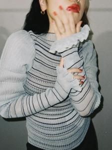 <img class='new_mark_img1' src='https://img.shop-pro.jp/img/new/icons14.gif' style='border:none;display:inline;margin:0px;padding:0px;width:auto;' />Nadia Wire SHEER STRIPE PUFF JUMPER