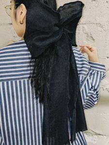 <img class='new_mark_img1' src='https://img.shop-pro.jp/img/new/icons14.gif' style='border:none;display:inline;margin:0px;padding:0px;width:auto;' />Nadia Wire GRAND BOW SCRUNCHIE