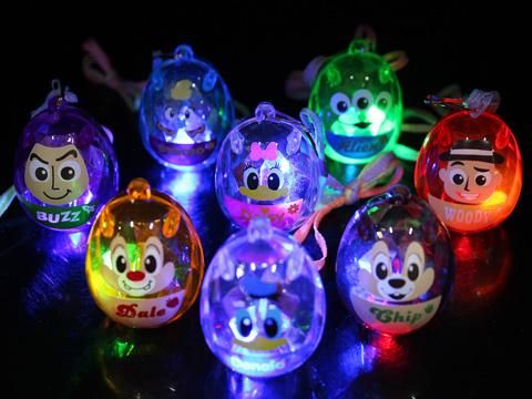 ディズニーたまご型光るペンダント2 おもちゃ ホビー ゲーム 縁日玩具 大国屋 ディズニーたまご型光るペンダント2 おもちゃ ホビー ゲーム 縁日玩具 大国屋