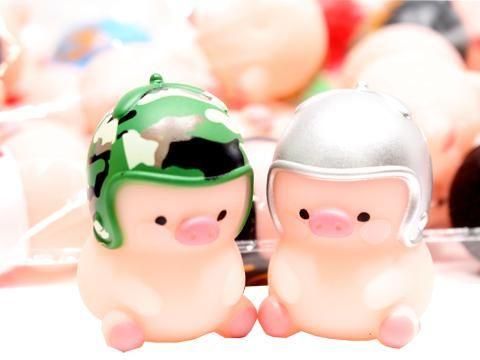 ぷかぷかブタちゃんヘルメット｜おもちゃ・縁日玩具・駄菓子