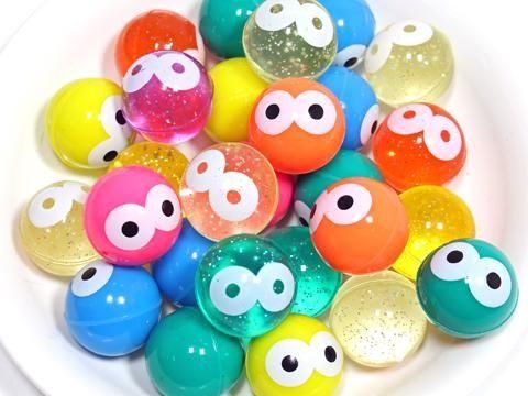 目玉商品 ムニュッともっちり目玉ボール｜おもちゃ・縁日玩具・クレーンゲーム