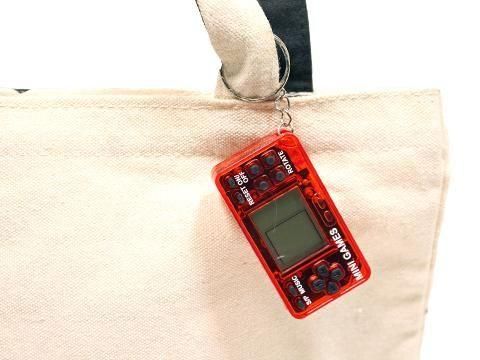 レトロゲームキーホルダー｜おもちゃ・縁日玩具・駄菓子・ガチャガチャ