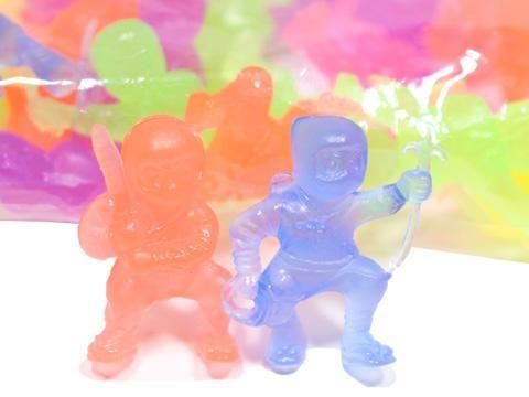 ミニミニ忍者｜おもちゃ・縁日玩具・駄菓子・ガチャガチャ・クレーン