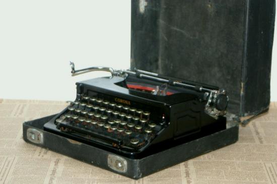スミス　コロナ　アメリカ製　タイプライター　 アンティーク　レア小物入れ