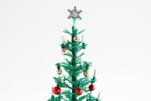 ヴィンテージの小さなクリスマスツリー Rytas ヴィンテージの小さなクリスマスツリー Rytas