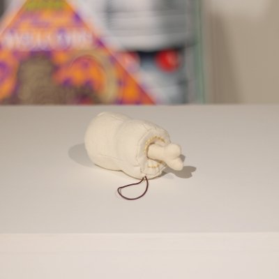 MAMMOTH MEAT STUFFED TOY KEY HOLDER WHITE ver