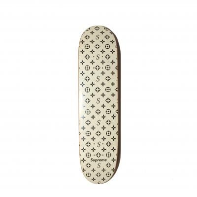 SUPREME2000ǯ Monogram Skate Deck 