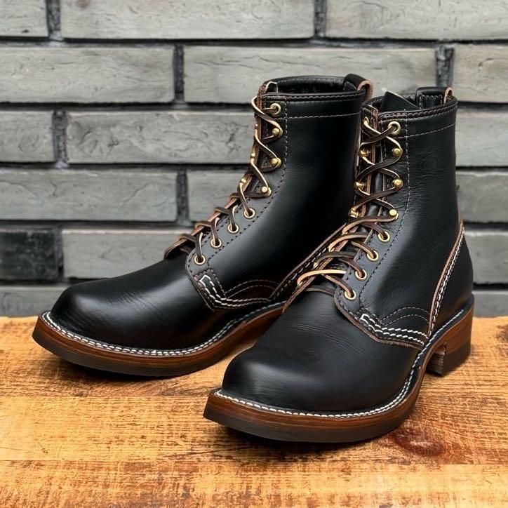 ڥᥤɡ<br>JOBMASTER Horween Black Horsehide 8