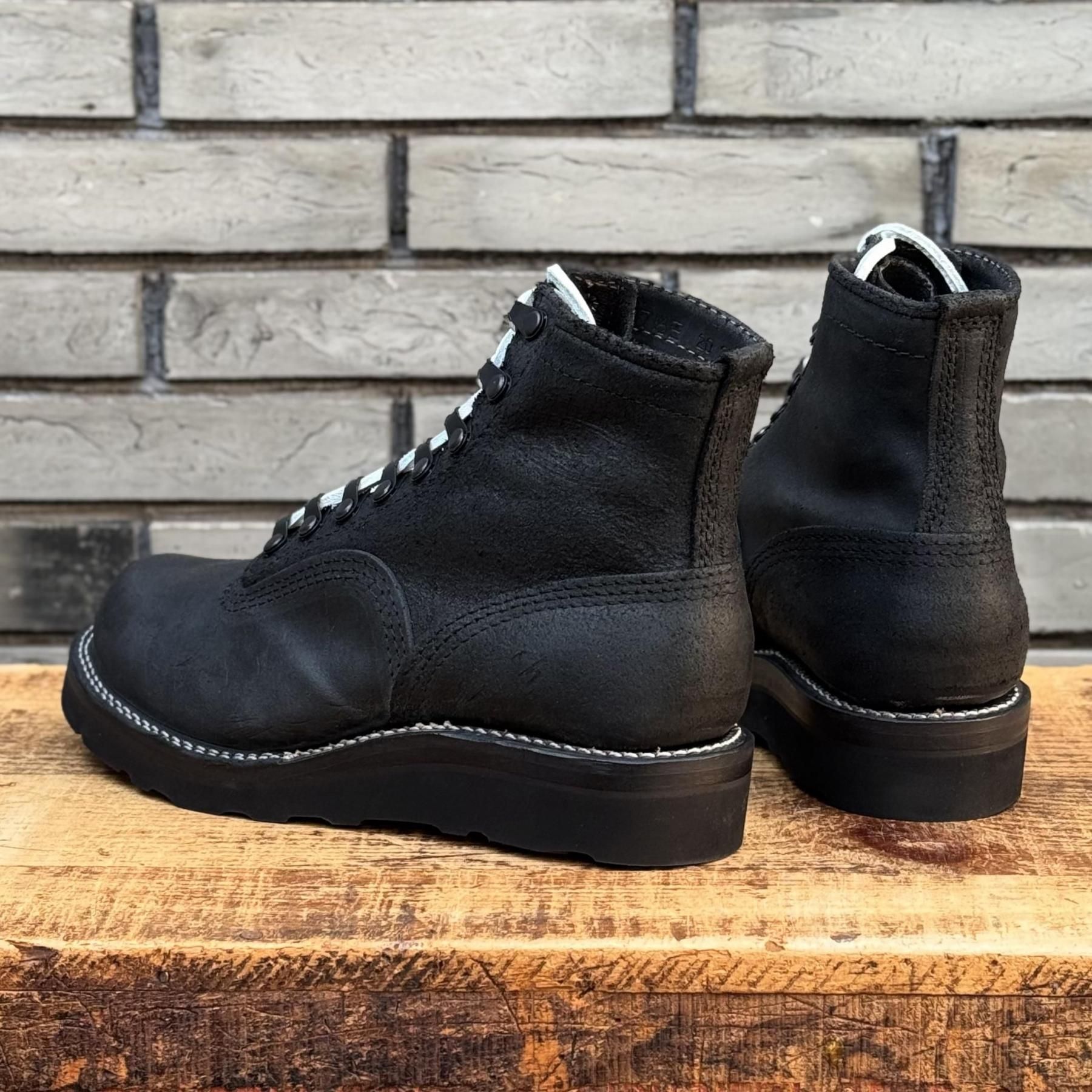 ストックブーツ】ZIGZAG Jet Black 7