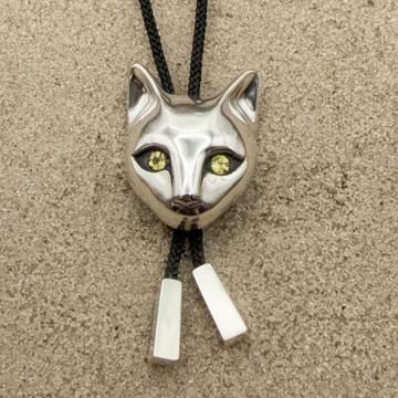 ltd1070 ねこ様 ループタイ　スフェーン
