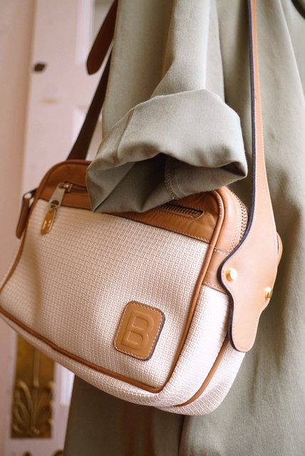 ITALY製BALLY《IVORY PVC×BEIGE LEATHER》MICRO“B” MONOGRAM SHOULDER