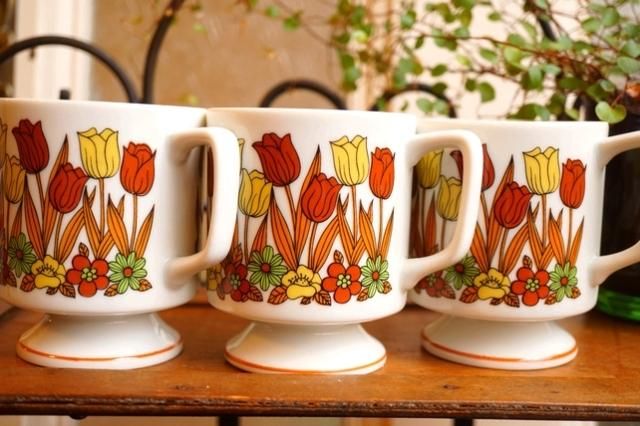 USA VINTAGE 60s 70s YELLOW＆BROWN TULIP MUG ヴィンテージ 脚付き 