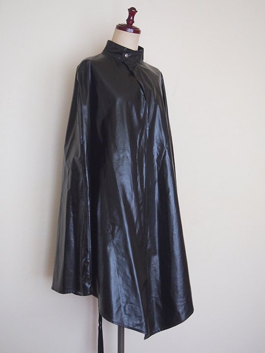 Scotland vintage rubber cape (black) / スコットランド ヴィンテージ ゴム引き マント ロング・ケープ (黒)  - spacemoth / fripier zoetrope - vintage / new clothing, music, cinema &