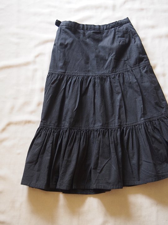 <img class='new_mark_img1' src='https://img.shop-pro.jp/img/new/icons13.gif' style='border:none;display:inline;margin:0px;padding:0px;width:auto;' />France 1960's vintage black tiered skirt / ե ơ åȥ ֥å ƥɥ