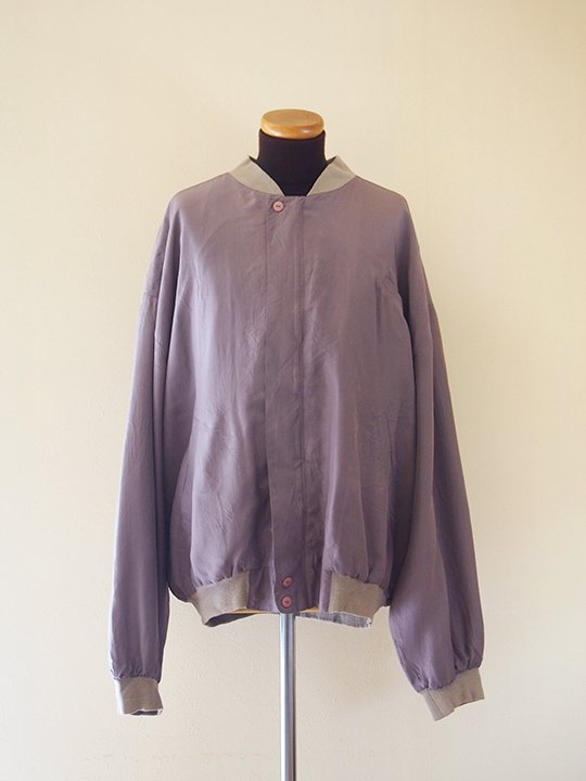 <img class='new_mark_img1' src='https://img.shop-pro.jp/img/new/icons13.gif' style='border:none;display:inline;margin:0px;padding:0px;width:auto;' />Europe vintage silk blouson (pale purple) / 衼å ơ 륯֥륾 (øѡץ)