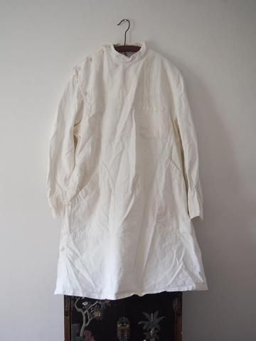 <img class='new_mark_img1' src='https://img.shop-pro.jp/img/new/icons13.gif' style='border:none;display:inline;margin:0px;padding:0px;width:auto;' />France 1950's vintage "AU MOLINEL" atelier coat (white) / ե 1950ǯ ơ Ρ顼ȥꥨ ()