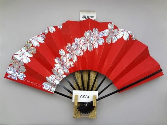 舞扇子の扇亘】A1813 舞扇子 ホロ箔桜並び 赤高級光沢紙