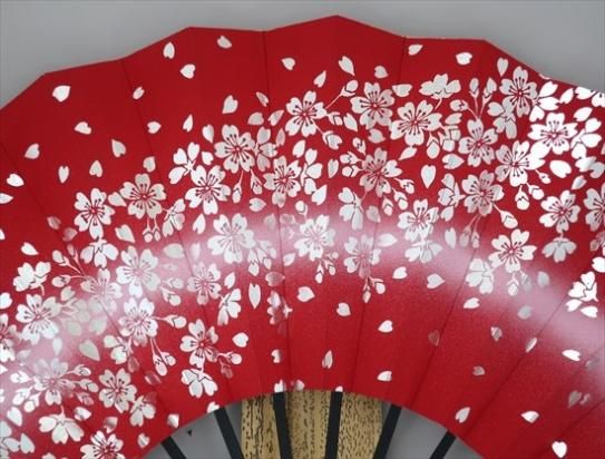 舞扇子の扇亘】A587-11 尺1寸舞扇子 銀箔桜 白ピース 赤地