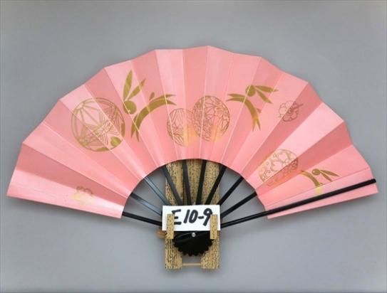 舞扇子の扇亘】E10-9 干支扇 子供舞飾り 金箔兎柄2 ピンク地