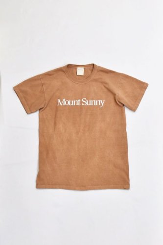 Mount Sunny - Logo SS Tee - Dirt - Unisex