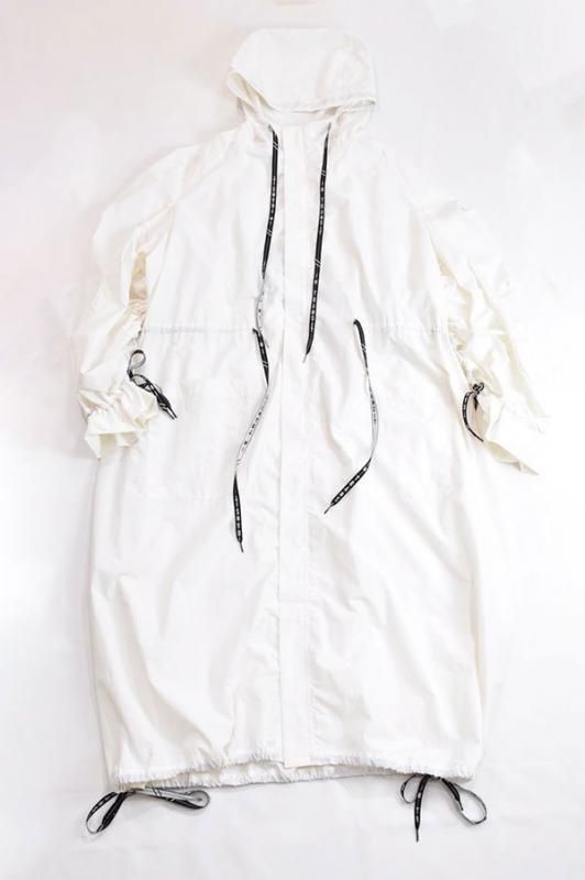 HENRIK VIBSKOV - Long Delivery Anorak - Ecru - Unisex - kitoit / kiik
