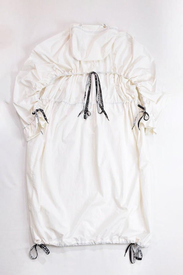 HENRIK VIBSKOV - Long Delivery Anorak - Ecru - Unisex - kitoit / kiik