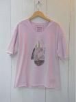 <img class='new_mark_img1' src='https://img.shop-pro.jp/img/new/icons47.gif' style='border:none;display:inline;margin:0px;padding:0px;width:auto;' />Folio"Emblem"T-SHIRT-Beige,Grey,Lavender (Mens,Ladies)