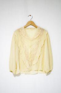 <img class='new_mark_img1' src='https://img.shop-pro.jp/img/new/icons47.gif' style='border:none;display:inline;margin:0px;padding:0px;width:auto;' />ANTIQUE-1930s Silk Blouse