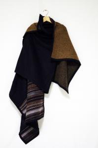 <img class='new_mark_img1' src='https://img.shop-pro.jp/img/new/icons47.gif' style='border:none;display:inline;margin:0px;padding:0px;width:auto;' />ffiXXed -COLLECTIVE BLANKET SCARF