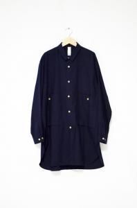 <img class='new_mark_img1' src='https://img.shop-pro.jp/img/new/icons47.gif' style='border:none;display:inline;margin:0px;padding:0px;width:auto;' />Edwina H&#246;rl- Pull over Big Shirt (Navy)