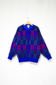 <img class='new_mark_img1' src='https://img.shop-pro.jp/img/new/icons47.gif' style='border:none;display:inline;margin:0px;padding:0px;width:auto;' />VINTAGE-Check knit Cardigan