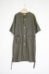 <img class='new_mark_img1' src='https://img.shop-pro.jp/img/new/icons47.gif' style='border:none;display:inline;margin:0px;padding:0px;width:auto;' />VINTAGE-Short Sleeve Long shirts