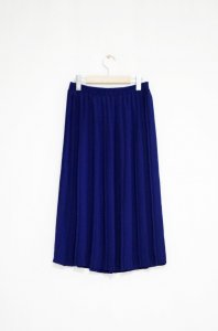 <img class='new_mark_img1' src='https://img.shop-pro.jp/img/new/icons47.gif' style='border:none;display:inline;margin:0px;padding:0px;width:auto;' />VINTAGE-Pleats Skirt(Navy)