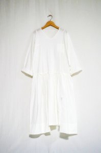 <img class='new_mark_img1' src='https://img.shop-pro.jp/img/new/icons47.gif' style='border:none;display:inline;margin:0px;padding:0px;width:auto;' />COSMIC WONDER-Day Dress(White)