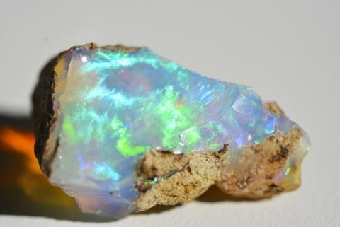 史上最も激安】 ☆エチオピアオパール 母岩つき結晶 34g①(SA+) 置物