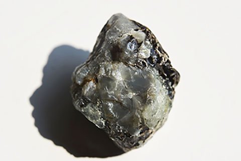 高品質・レア！】アレキサンドライト原石 約5g（タンザニア産 
