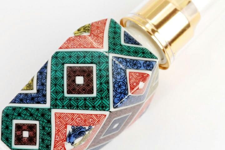 スプレーボトル 古九谷風石畳文