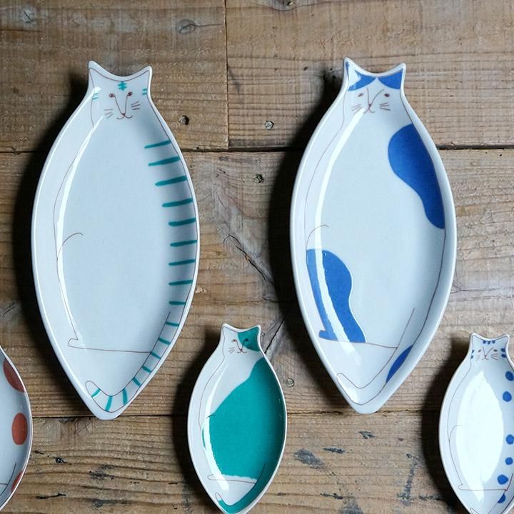 3種類から選べる ネコ皿 【大】 / ハレクタニ