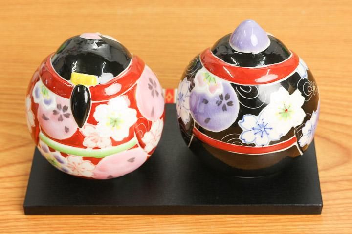 九谷焼雛人形 夢宵桜 （台・敷物・立札・屏風付）/虚空蔵窯