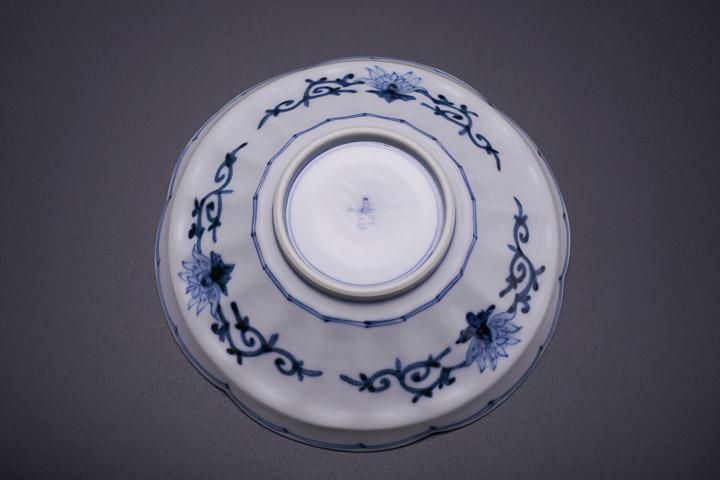 宮内庁御用窯 菊型中皿 色絵割取祥瑞/山本長左 | 藍古九谷を現代に再現