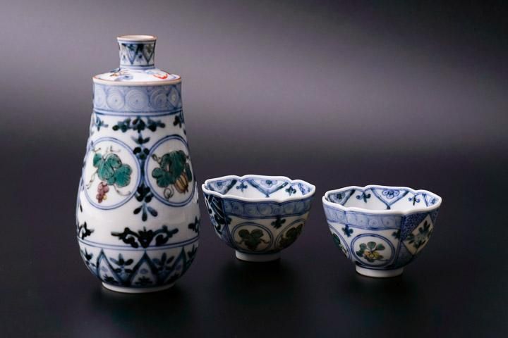 宮内庁御用窯】酒器 天啓色絵吉祥文/山本長左 （木箱入り） - 和食器の