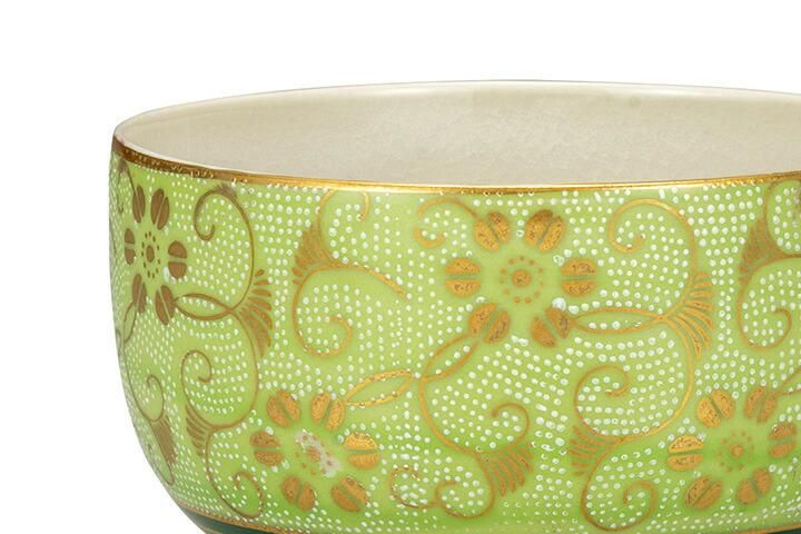 抹茶碗 白粒鉄仙きみどり